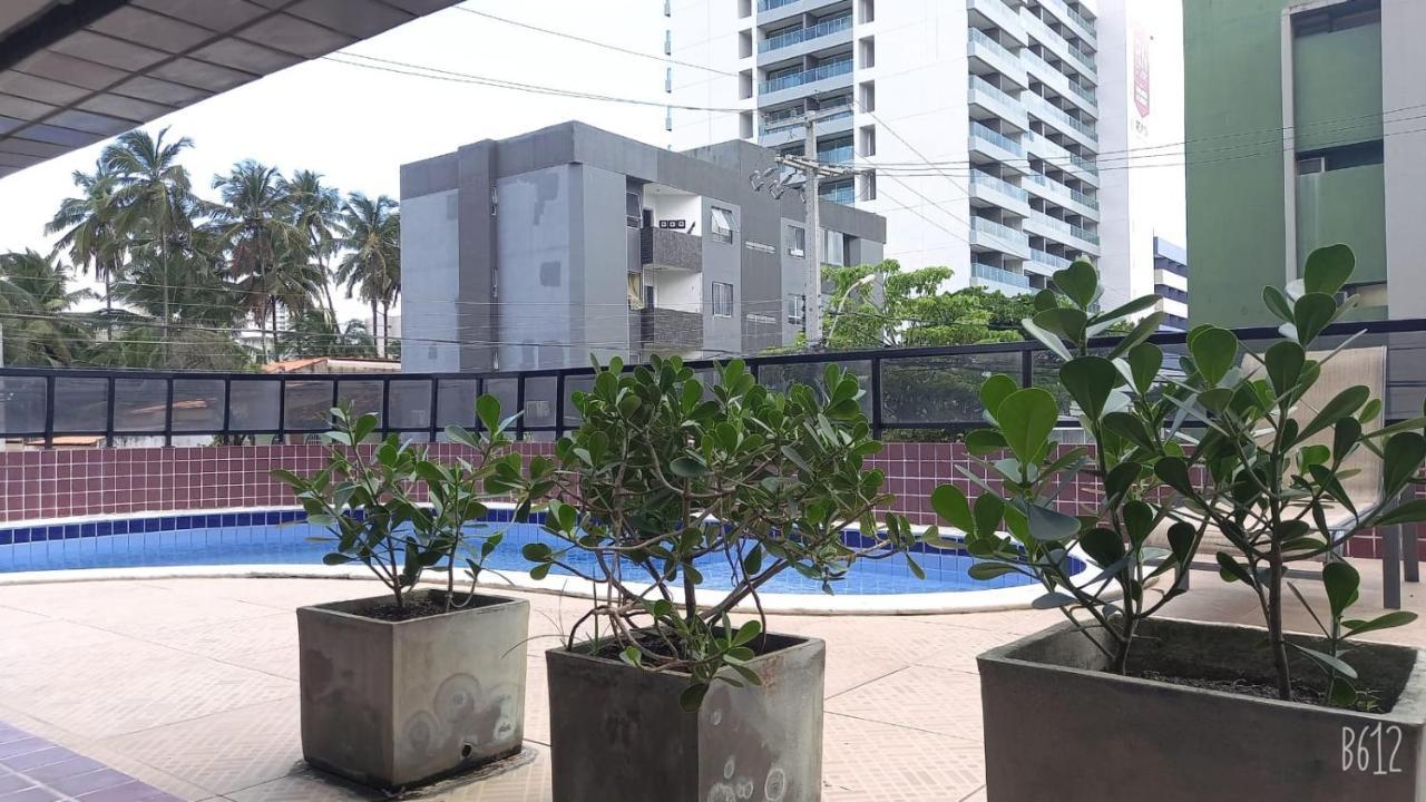 Apartamento A Beira-Mar Com Piscina Apartment Maceio  Exterior photo